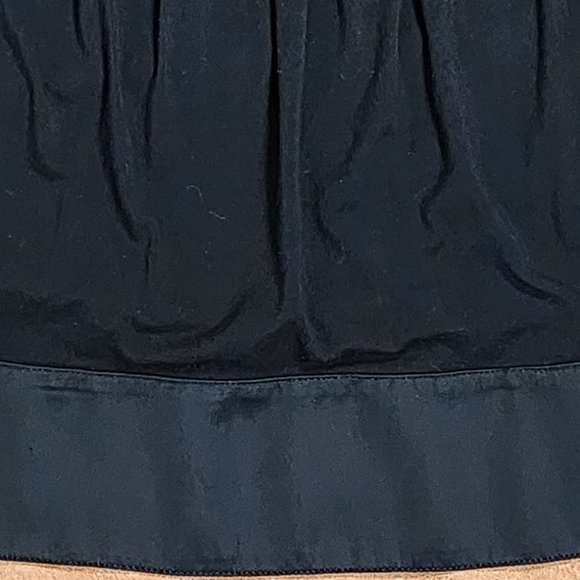 Pre-owned Ann Taylor Loft Petites Black Knit & Satin Trim with Shirred Bust SP - Picture 8 of 9